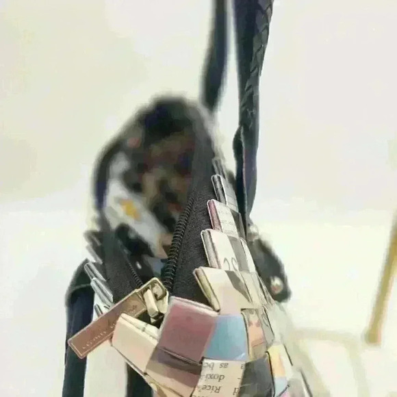 Cosmic Bobbins Vintage Y2K Upcycled "Wrapper" Large Hand Bag with Leather Straps - Picture 4 of 11